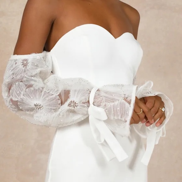 Lulus Everlasting Desire White Mesh Pearl Off-the-shoulder Maxi Dress - Size XS - Picture 4 of 5